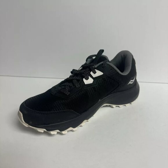 Saucony Women's Black Running Shoes - Picture 2 of 5